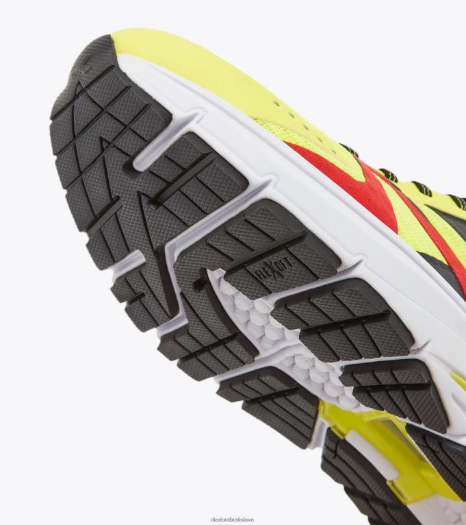 mythos blushield 8 vír TL0HT114 žltá fluo dd/blk/ohnivá červená muži Diadora topánky